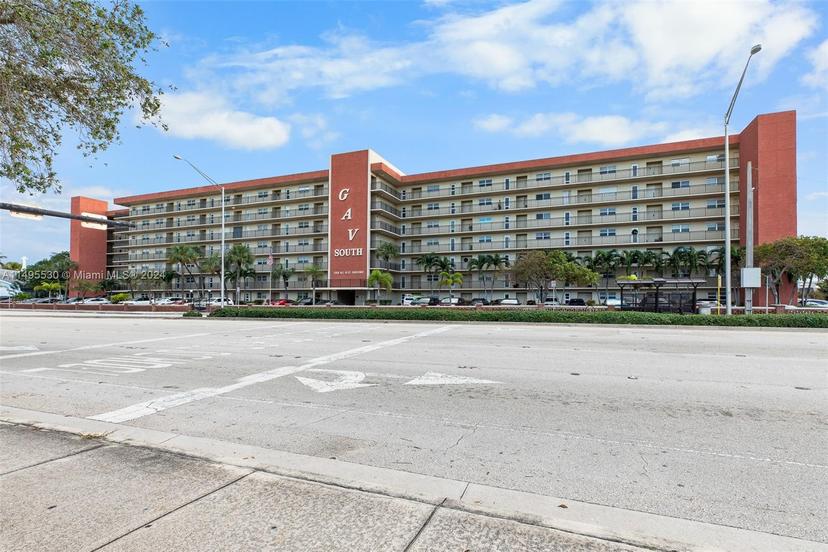 Picture of 2350 NE 14Th St Cswy # 505, Pompano Beach FL 33062