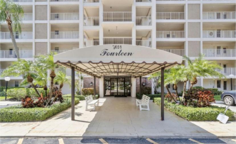 Picture of 2651 S Course Dr # 208, Pompano Beach FL 33069