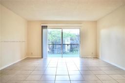 Picture of 6001 N Falls Cir Dr # 309, Lauderhill, FL 33319