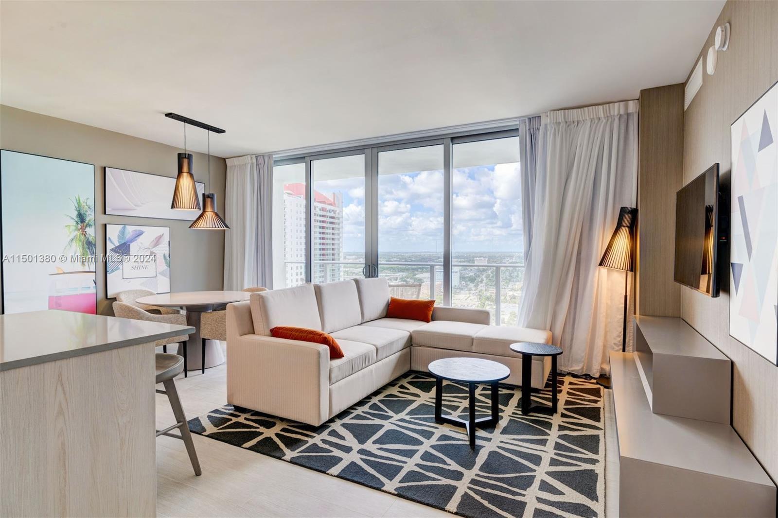 Picture of 4010 S Ocean Dr # R2106, Hollywood, FL 33019