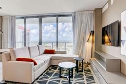 Picture of 4010 S Ocean Dr # R2106, Hollywood, FL 33019