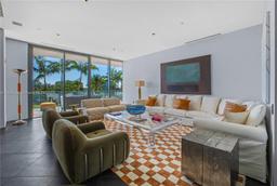 Picture of 800 S Pointe Dr # 502, Miami Beach, FL 33139
