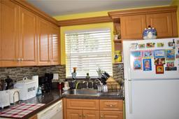 Picture of 8881 Sunrise Lakes Blvd # 107, Sunrise, FL 33322