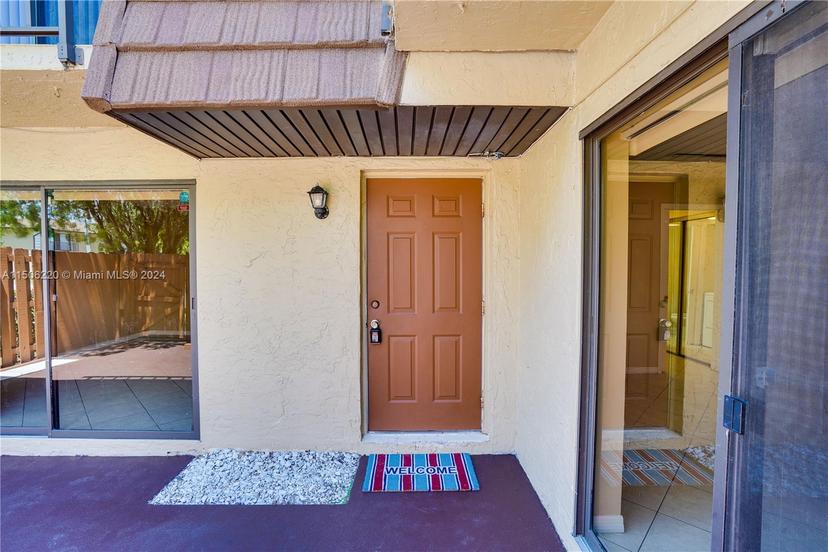 Picture of 1458 N Lawnwood Cir # 27C, Fort Pierce FL 34950