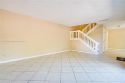Picture of 1458 N Lawnwood Cir # 27C, Fort Pierce, FL 34950