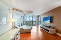 Picture of 19355 Turnberry Way # 19F, Aventura, FL 33180