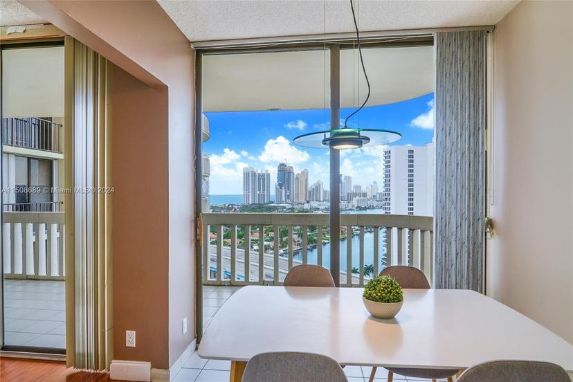 Picture of 19355 Turnberry Way # 19F, Aventura FL 33180