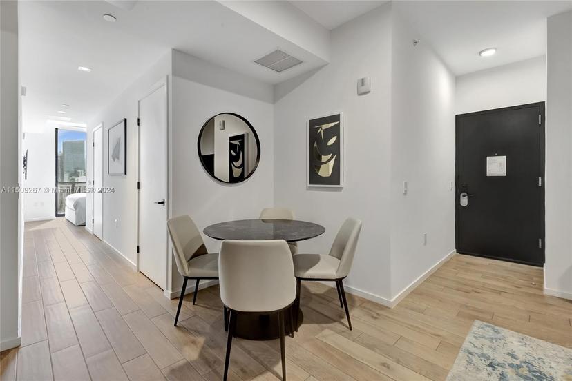 Picture of 398 NE 5Th St # 2815, Miami FL 33132