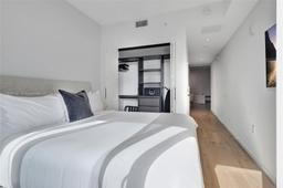 Picture of 398 NE 5Th St # 2815, Miami, FL 33132