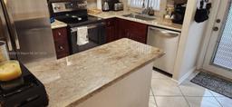 Picture of 9620 Sunrise Lakes Blvd # 211, Sunrise, FL 33322