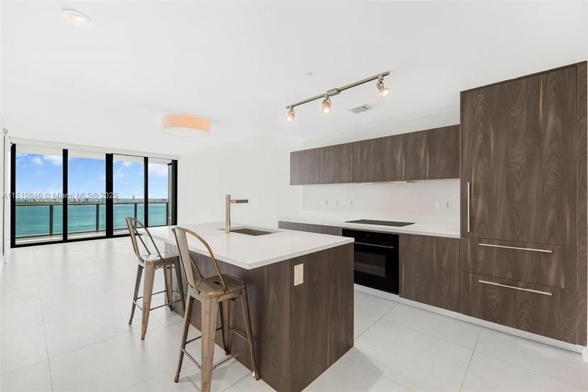 Picture of 3131 NE 7Th Ave # 3402, Miami FL 33137
