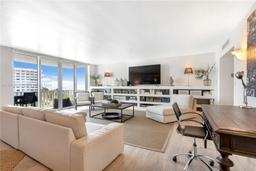 Picture of 200 Ocean Lane Dr # 605, Key Biscayne, FL 33149