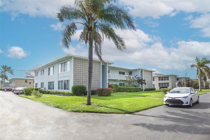 Picture of 310 N Boulevard # 2A, Boynton Beach FL 33435