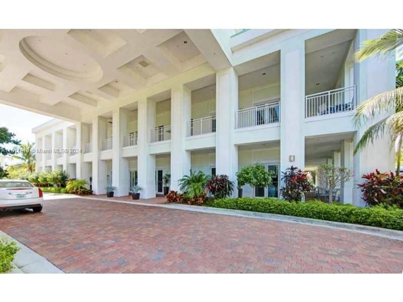 Picture of 5300 NW 87Th Ave # 816, Doral FL 33178