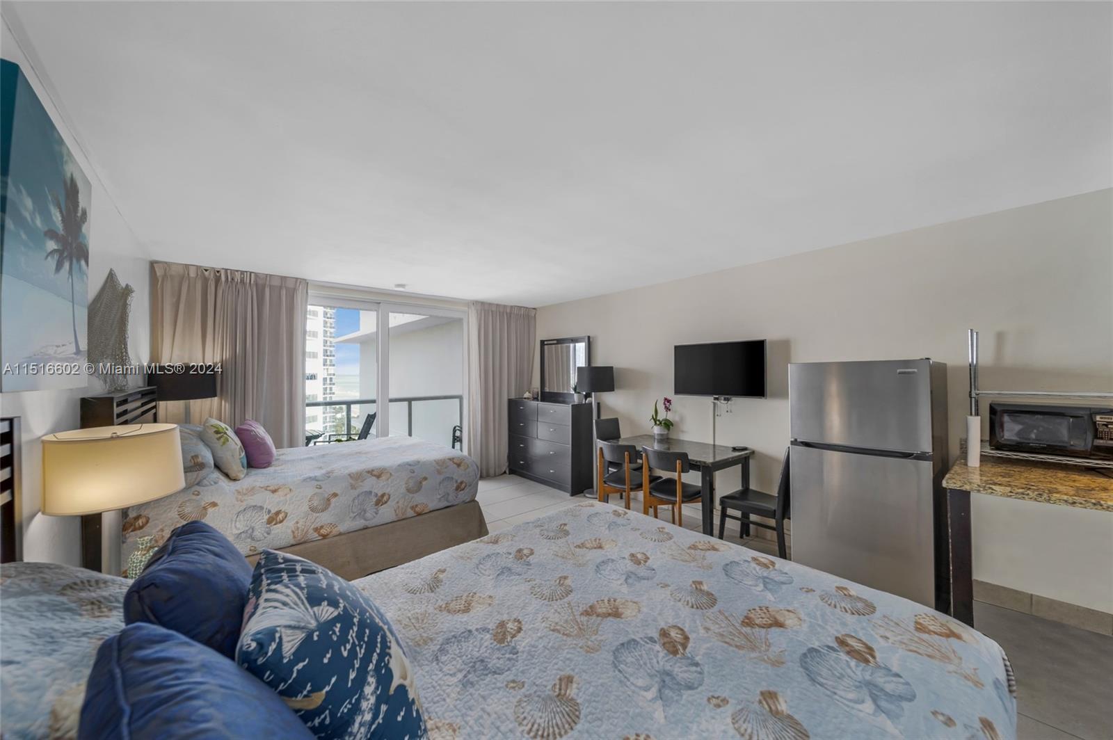 Picture of 19201 N Collins Ave # 1117, Sunny Isles Beach, FL 33160