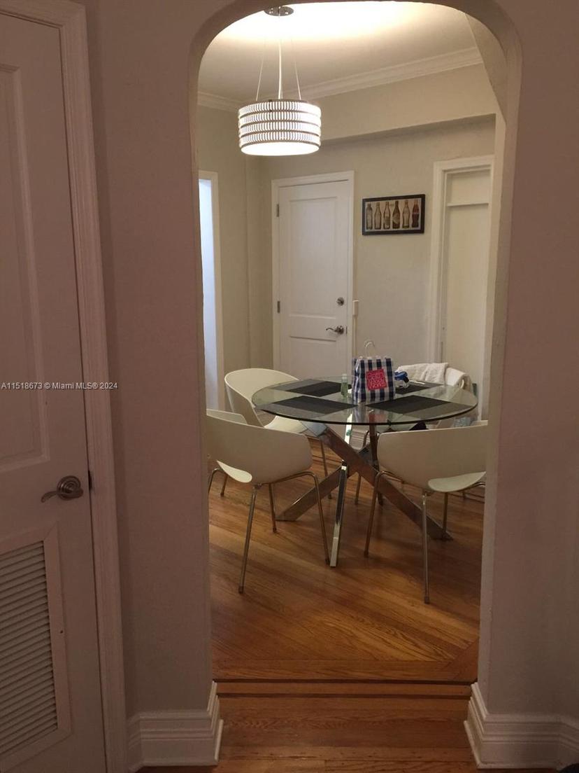 Picture of 1620 Pennsylvania Ave # 206, Miami Beach FL 33139