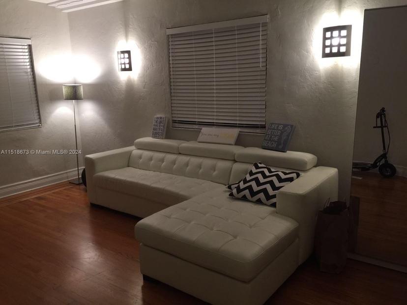 Picture of 1620 Pennsylvania Ave # 206, Miami Beach FL 33139