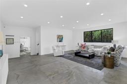 Picture of 888 W 47Th Street, Miami Beach, FL 33140