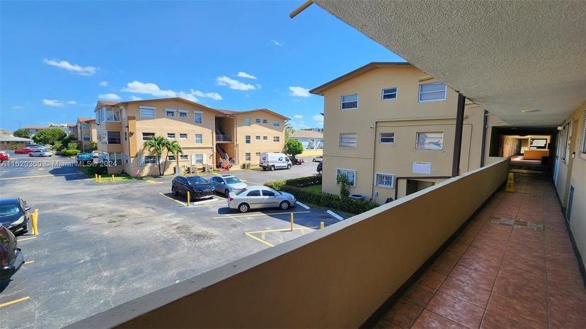 Picture of 160 Royal Palm Rd # 6, Hialeah Gardens FL 33016