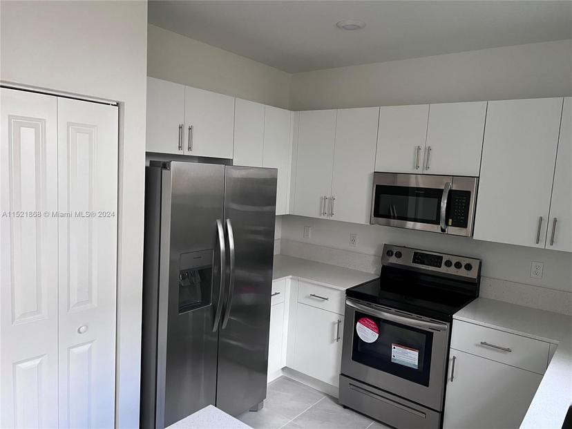 Picture of 245 159 Court # 0, Pembroke Pines FL 33027