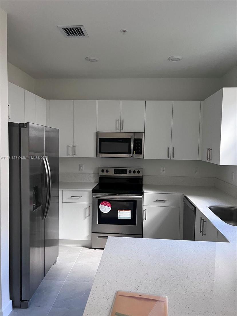 Picture of 245 159 Court # 0, Pembroke Pines FL 33027