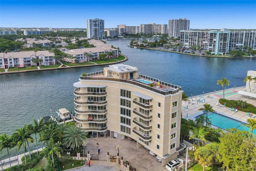 Picture of 12 Seacrest Pkwy # 3, Hollywood FL 33019