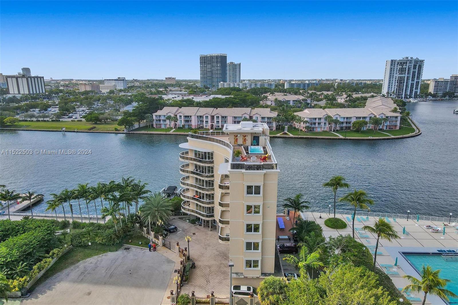 Picture of 12 Seacrest Pkwy # 3, Hollywood, FL 33019