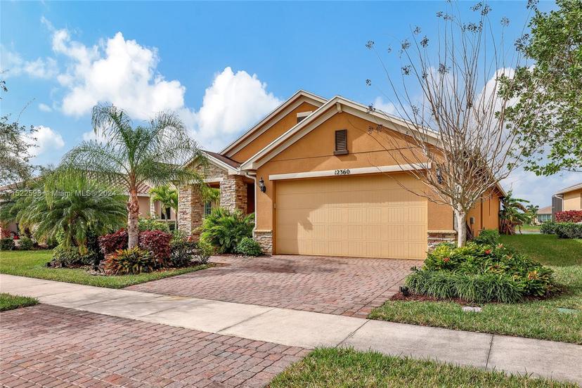 Picture of 12360 SW Weeping Willow Ave, Port St. Lucie FL 34987