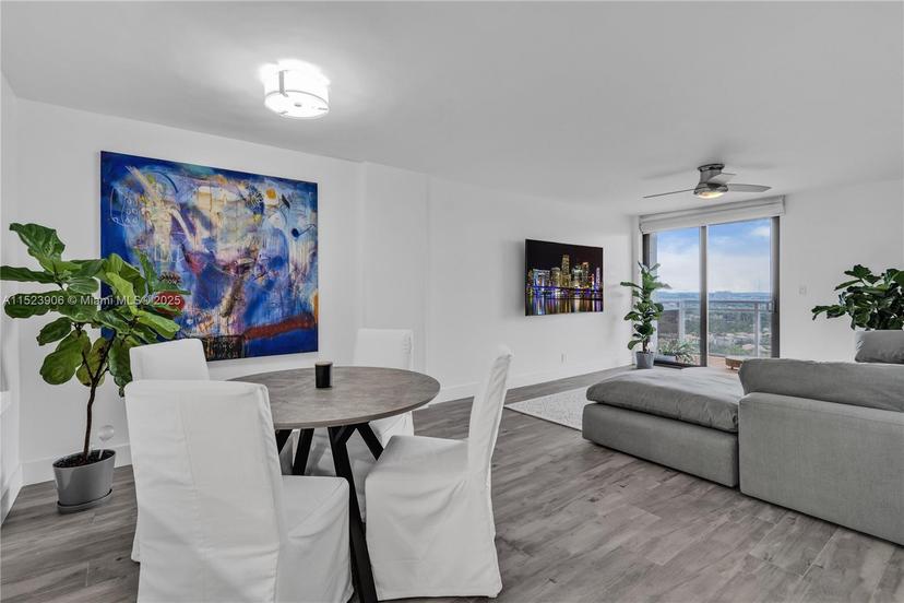 Picture of 1600 S Ocean Dr # 17D, Hollywood FL 33019