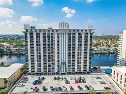 Picture of 1600 S Ocean Dr # 17D, Hollywood, FL 33019