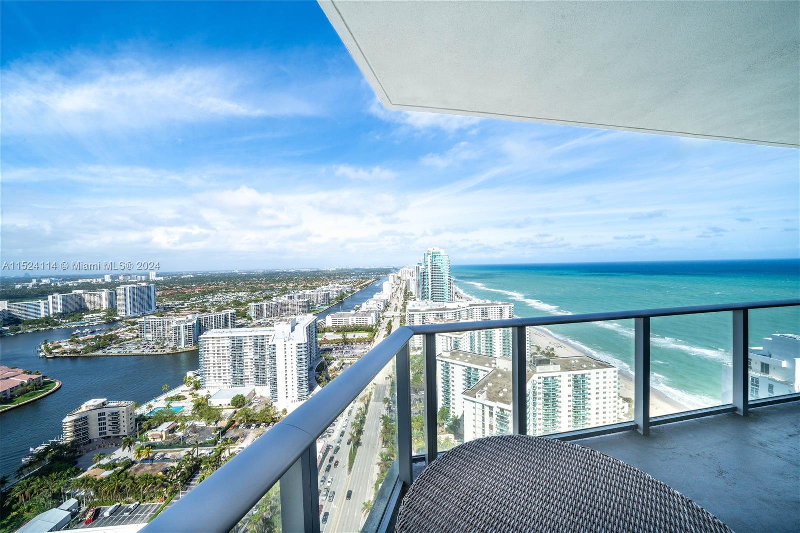Picture of 4111 S Ocean Dr # 3112, Hollywood, FL 33019