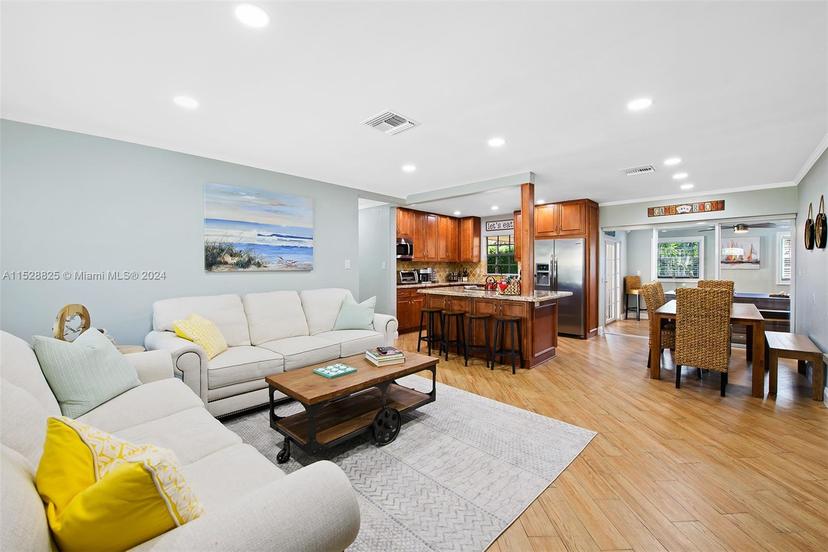 Picture of 2342 SE 13Th St, Pompano Beach FL 33062