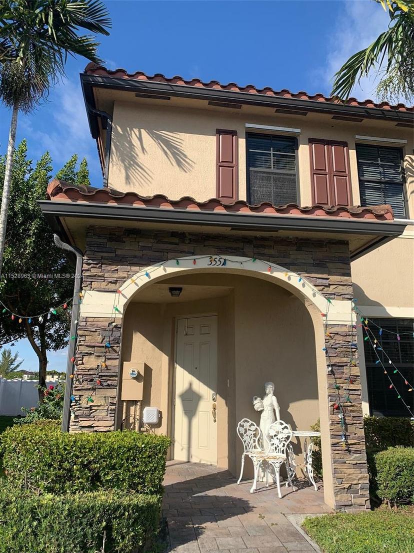 Picture of 3551 W 89Th Pl # 3551, Hialeah FL 33018