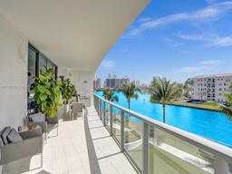 Picture of 3250 NE 188Th St # 207, Aventura, FL 33180