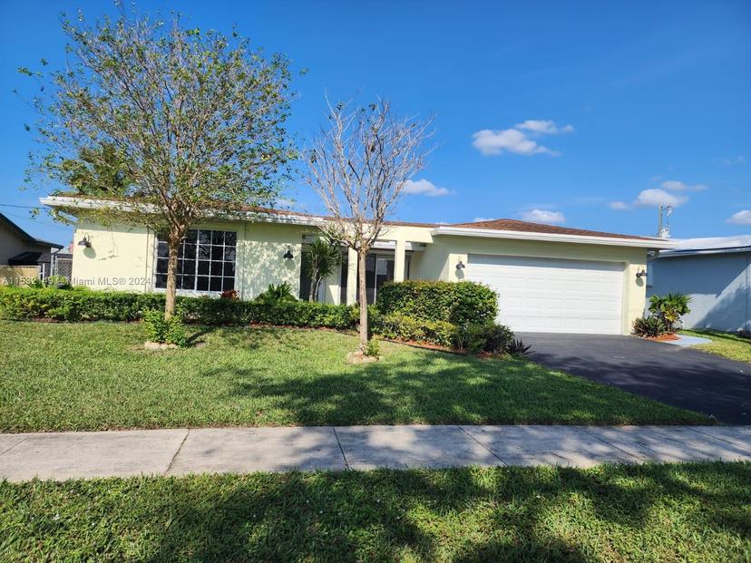 Picture of 10551 Sunset Strip, Sunrise FL 33322