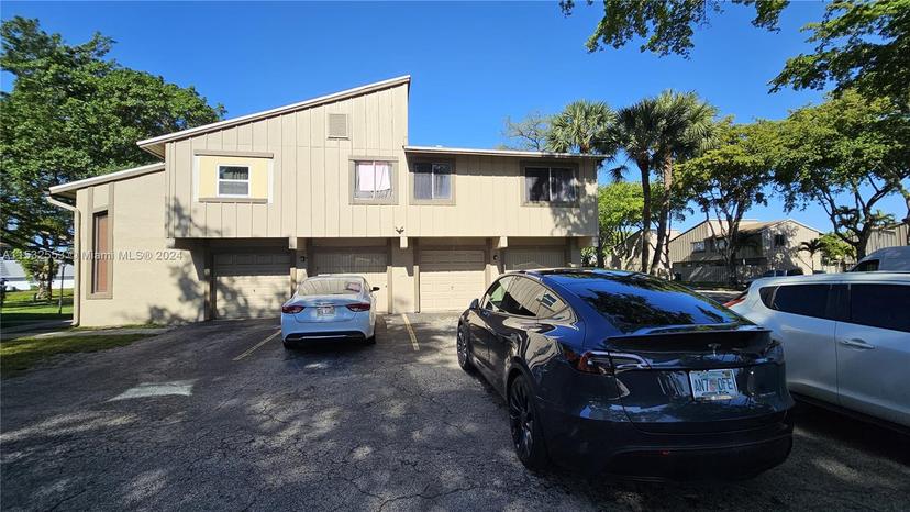 Picture of 5870 NW 21St St, Lauderhill FL 33313