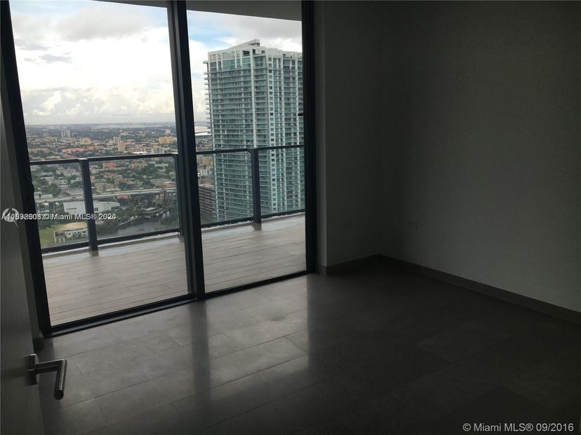 Picture of 68 SE 6Th St # 3510, Miami FL 33131