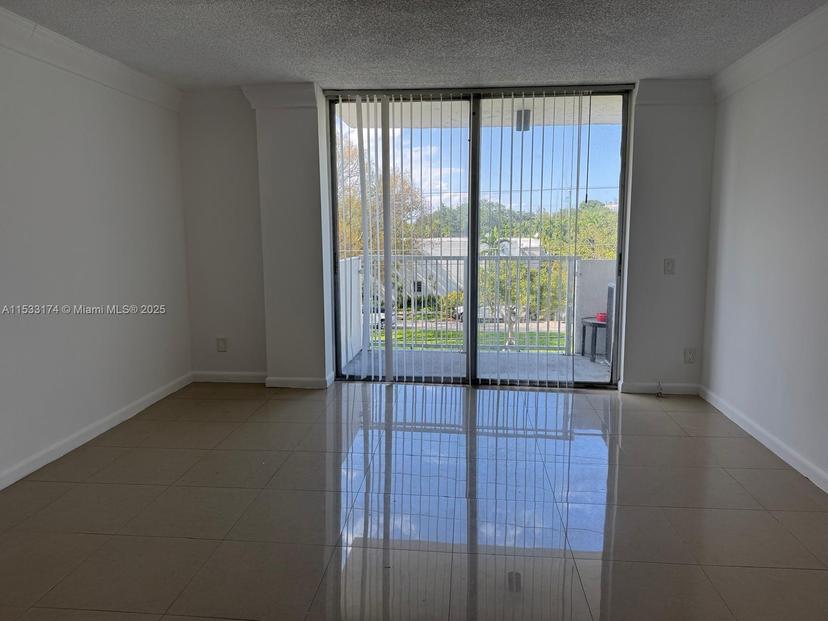 Picture of 2020 NE 135Th St # 303, North Miami FL 33181