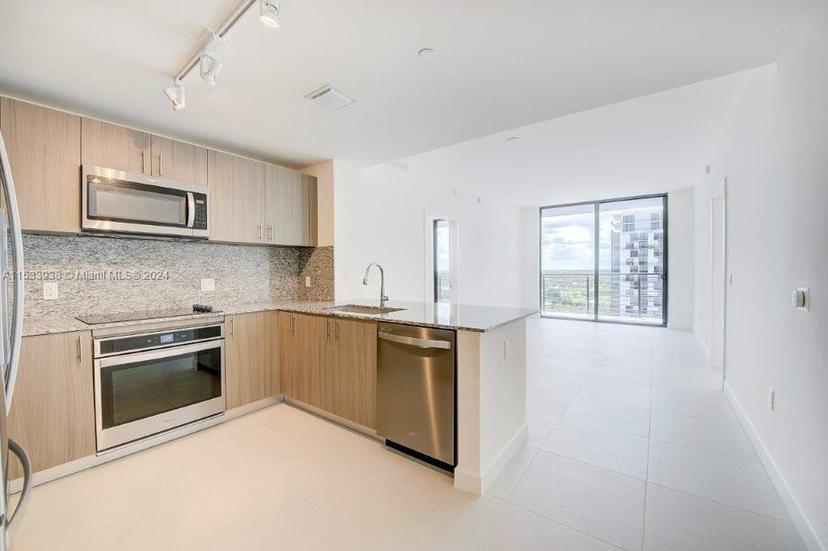 Picture of 5350 NW 84Th Ave # 1604, Doral FL 33166