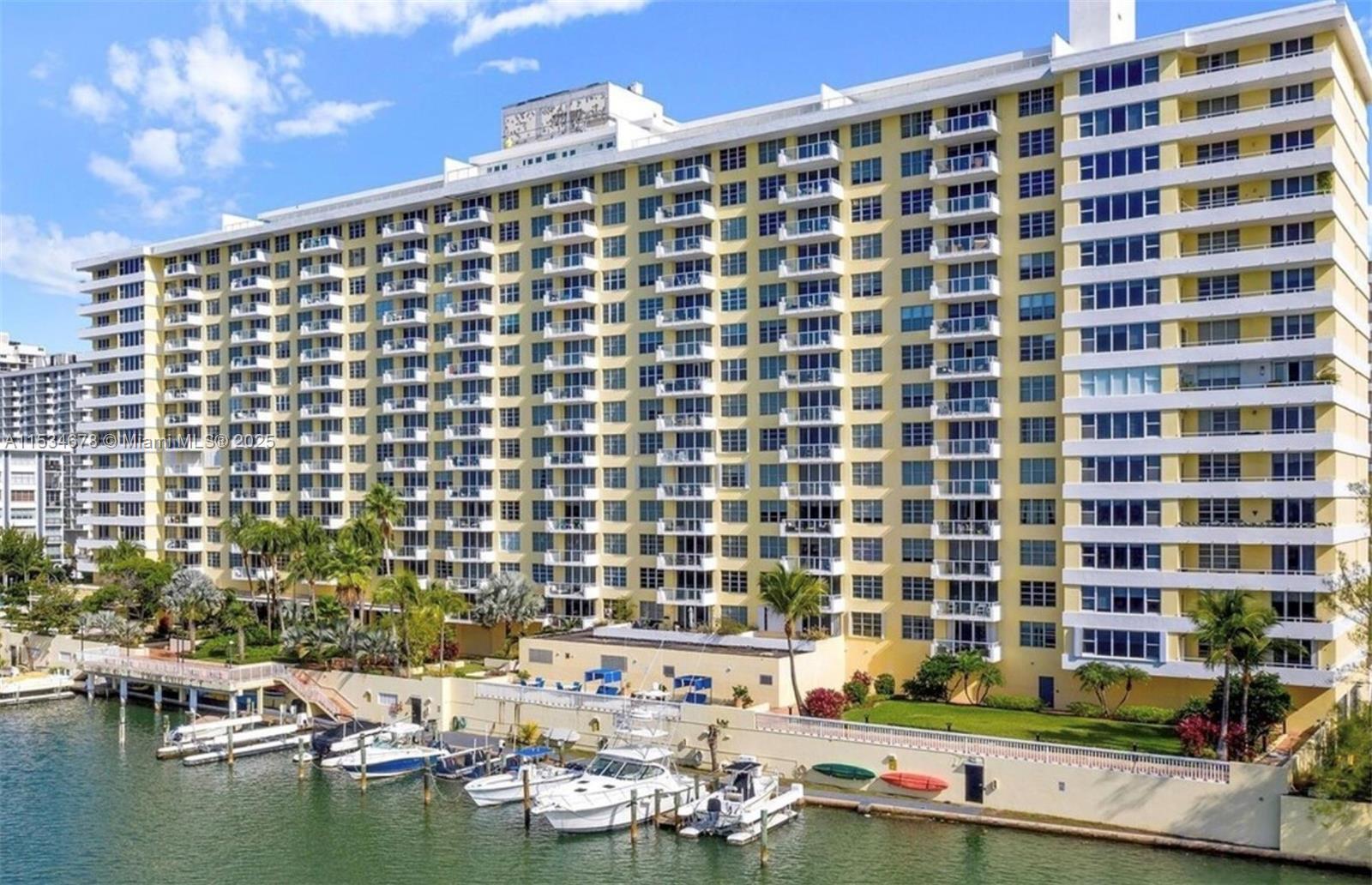 Picture of 5600 Collins Ave # 17T, Miami Beach, FL 33140