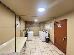 Picture of 10855 SW 112Th Ave # 118, Miami, FL 33176