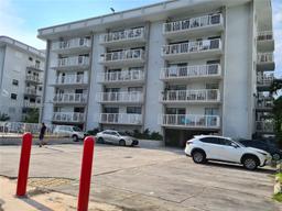 Picture of 110 S Shore Dr # 6C, Miami Beach, FL 33141