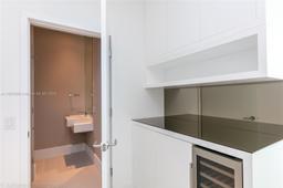 Picture of 501 NE 31St St # 204, Miami, FL 33137