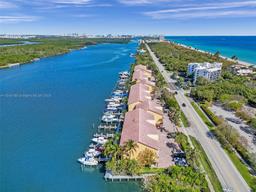 Picture of 4212 N Ocean Dr, Hollywood, FL 33019