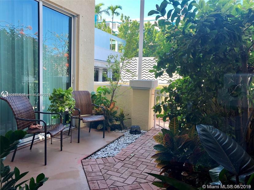 Picture of 9172 Collins Ave # 13, Surfside FL 33154