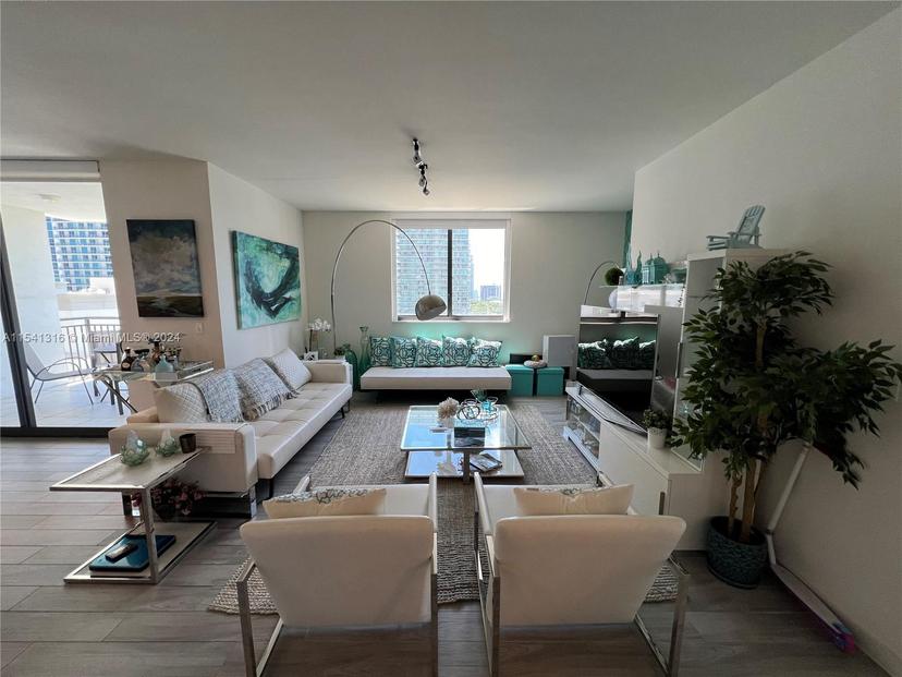 Picture of 999 SW 1St Ave # 1504, Miami FL 33130