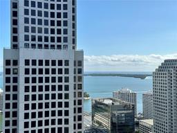 Picture of 68 SE 6Th St # 2707, Miami, FL 33131