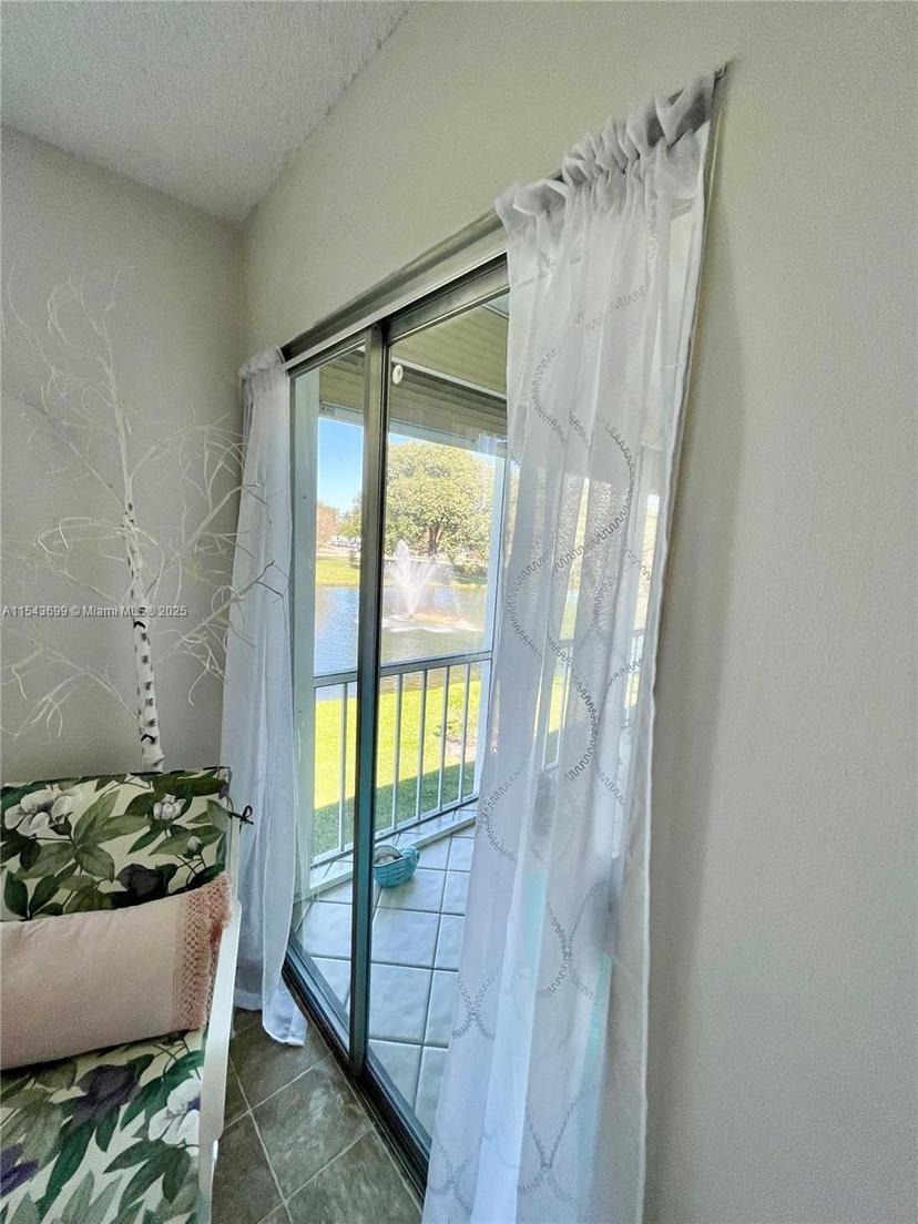 Picture of 2709 Nassau Bnd # G2, Coconut Creek FL 33066