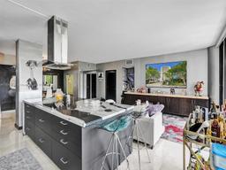 Picture of 3000 Island Blvd # 402, Aventura, FL 33160