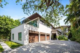 Picture of 401 E Rivo Alto Dr, Miami Beach, FL 33139